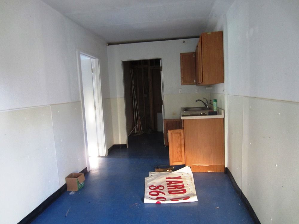 5135 S Campbell Ave, Springfield, MO 65810